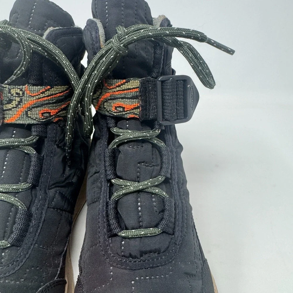 Chaco Borealis Quilt Waterproof Boots Black JCH107466 Women's Size‎ 9